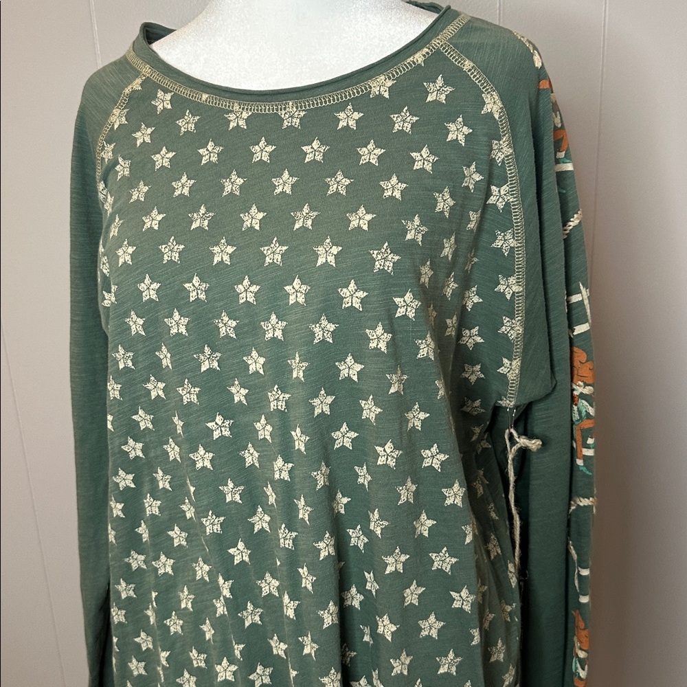 🐎 Double D Ranch Cowboys Up My Sleeve Top Boho Western Bohemian NWT Long Sleeve - Picture 5 of 13